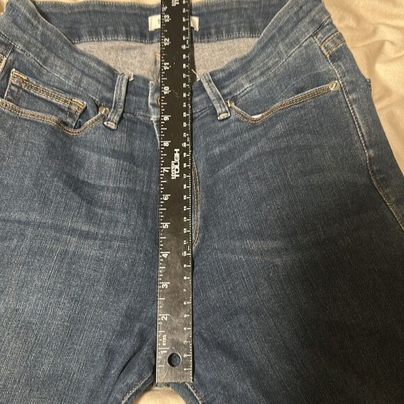 Good American Good Leg Skinny Jeans - Picture 12 of 12